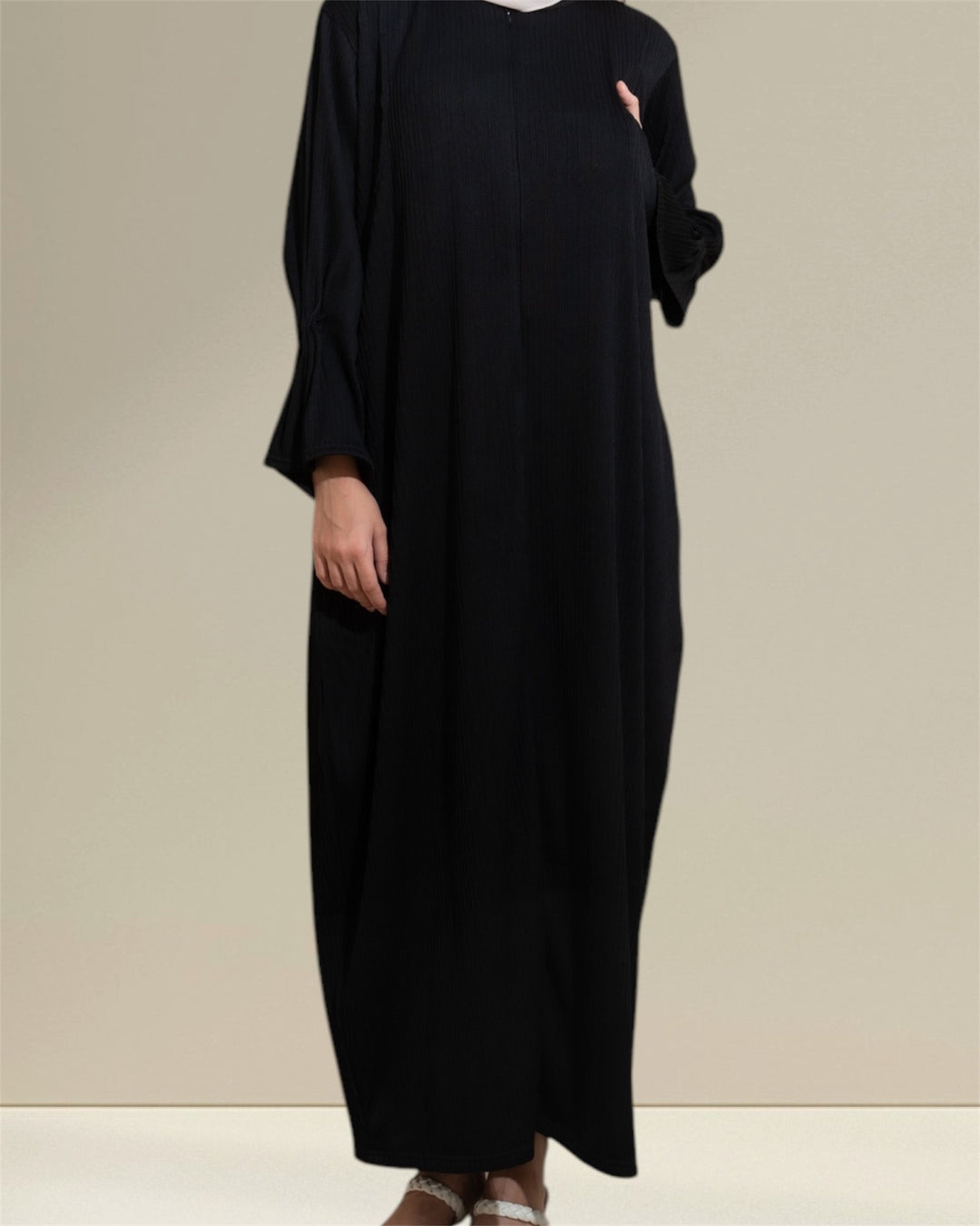 Nursing Dress HAWA in Black – a stylish and comfortable nursing dress perfect for breastfeeding.