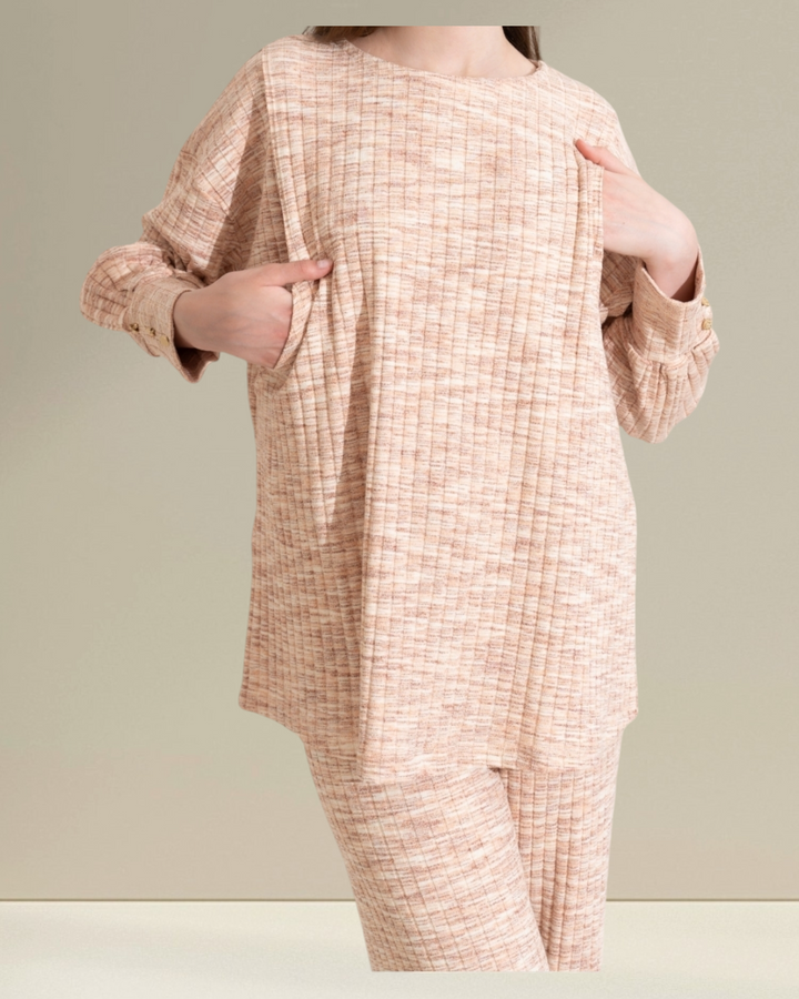 Emaan Nursing Top and Co-ord Set, a beautifully designed breastfeeding nursing set that combines modesty, comfort, and practicality. This set features a nursing top with easy breastfeeding access for discreet and hassle-free nursing, paired with matching trousers for versatility and elegance, suitable for casual outings or special occasions.