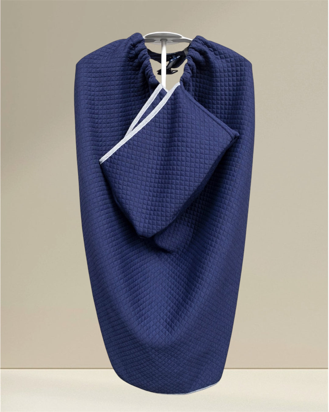 Soft and breathable breastfeeding cover blanket designed for moms and babies, featuring a snug hood for warmth during breastfeeding, naps, or travel. This versatile nursing cover is adjustable for comfort and easy access, and it also doubles as a pushchair blanket for outings